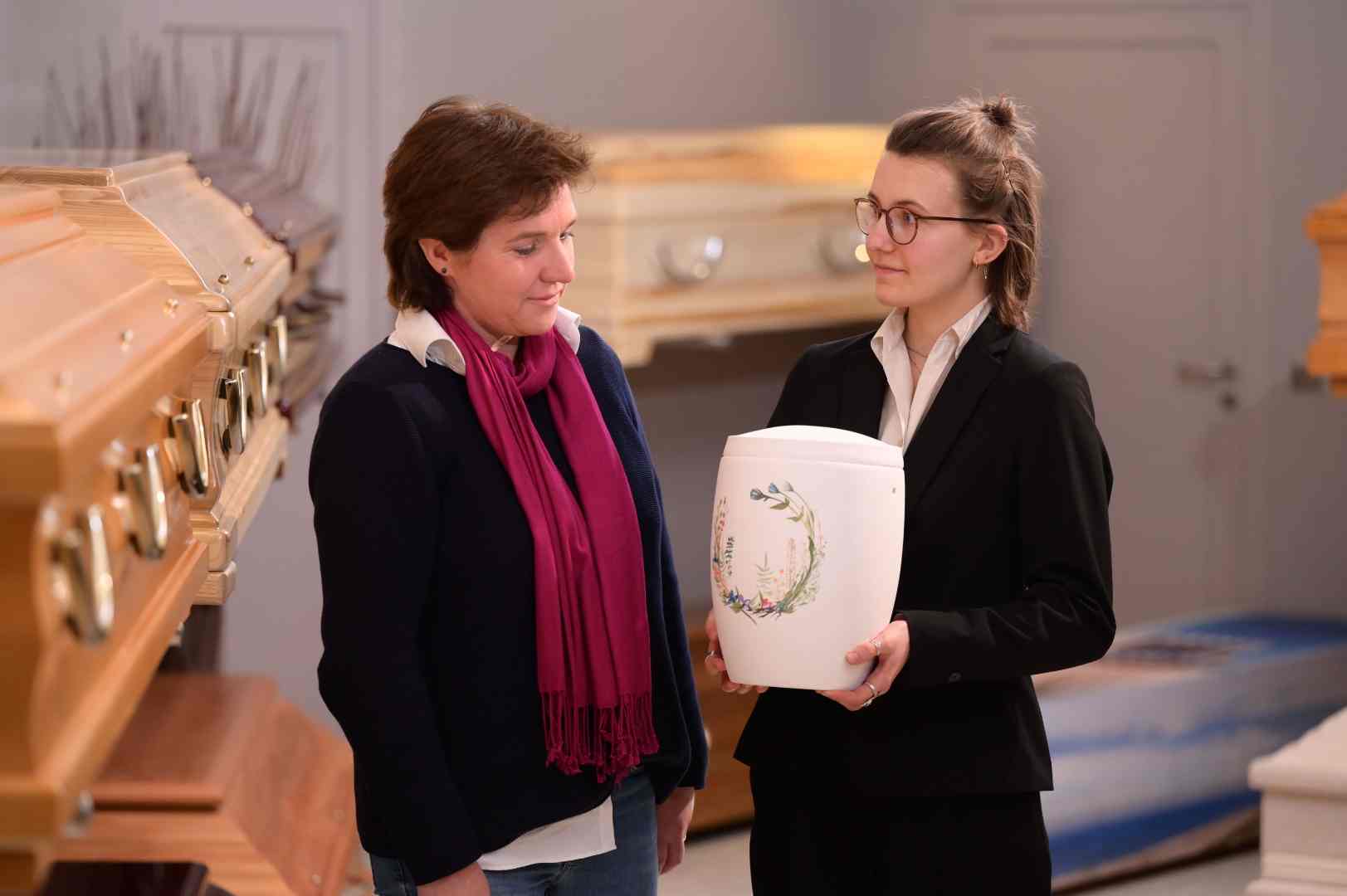 Bestatter Bonn | Necke Bestattungen – Würdevolle Begleitung